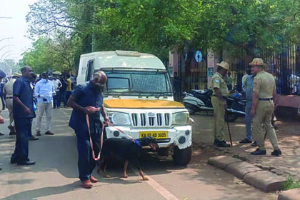 ಬೀದರ್‌ನಲ್ಲಿ ಎಟಿಎಂ ಸಿಬ್ಬಂದಿ ಮೇಲೆ ಗುಂಡಿನ ದಾಳಿ, ಇಬ್ಬರು ಸಾವು