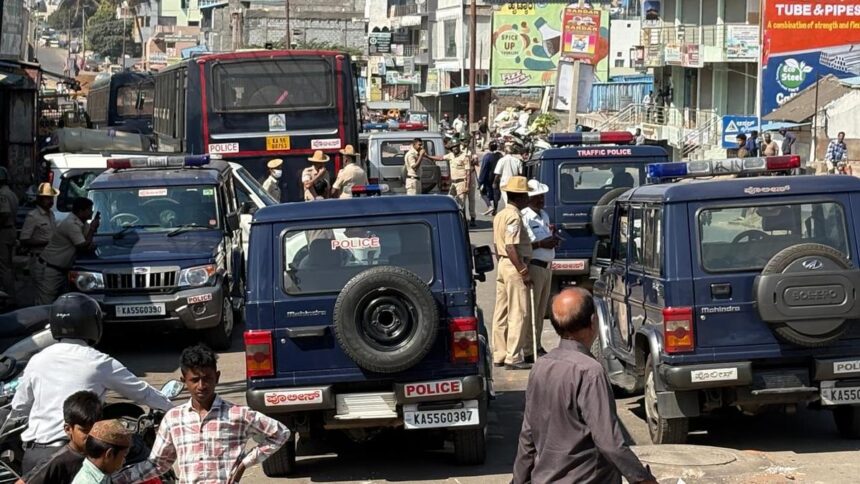 ಬೂದಿ ಮುಚ್ಚಿದ ಕೆಂಡದಂತಿರುವ ಉದಯಗಿರಿ:  ಬಿಗಿ ಪೊಲೀಸ್ ಬಂದೋಬಸ್ತ್