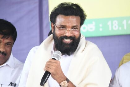 ಕಾಲ್ತುಳಿತ ಪ್ರಕರಣಕ್ಕೆ ಸಿಎಂ , ಡಿಸಿಎಂ , ಗೃಹ ಸಚಿವರೇ ಕಾರಣ !