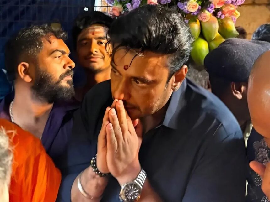 ಕೈಮುಗಿದು ದರ್ಶನ್ ಅಭಿಮಾನಿಗಳ ಕ್ಷಮೆ ಕೇಳಿದ ತೆಲುಗು ಯೂಟ್ಯೂಬರ್ : ದಾಸನ ಅಭಿಮಾನಿಗಳು ದಿಲ್ ಕುಶ್ !