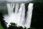 ಜೋಗ ಜಲಪಾತಕ್ಕೆ ಜೀವಕಳೆ: ಹಾಲ್ನೊರೆಯ ವೈಭವಕ್ಕೆ ಸಾಕ್ಷಿಯಾಗಲು ಆಗಮಿಸುತ್ತಿದೆ ಪ್ರವಾಸಿಗರ ದಂಡು…..!!!