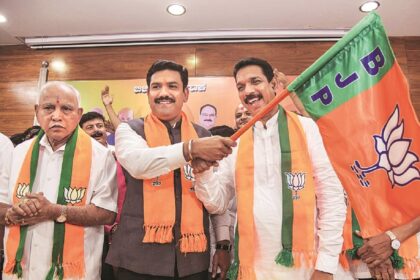 ಸಿಎಂ ಬದಲಾವಣೆ ಗೊಂದಲ-ರಾಜ್ಯಪಾಲರಿಗೆ ದೂರು ನೀಡಲು ಮುಂದಾದ ಬಿಜೆಪಿ