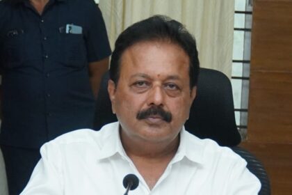 ಕಬ್ಬು ಬೆಳೆಗಾರರ ಪ್ರತಿಭಟನೆ: ಮುಖ್ಯಮಂತ್ರಿಗಳಿಂದ ನಿರ್ಣಯ